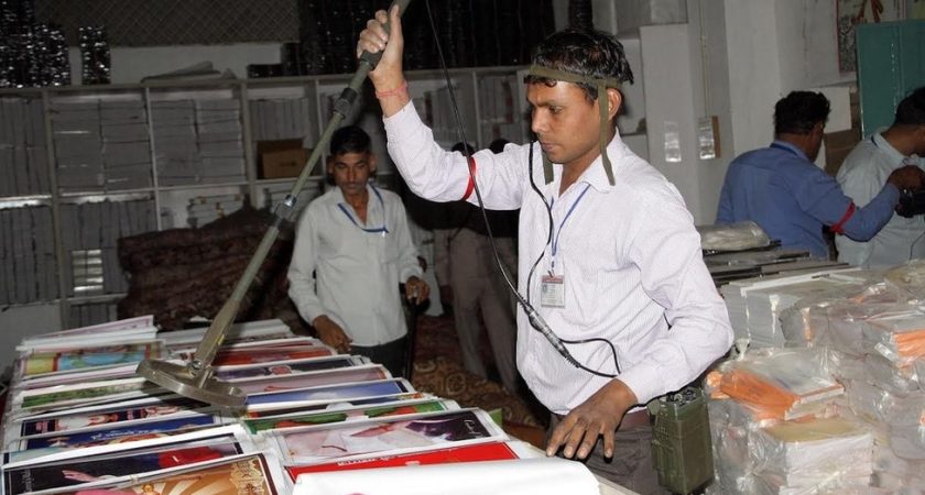 Lies by Media – Part 2 (Satlok Ashram – Nov 2014)